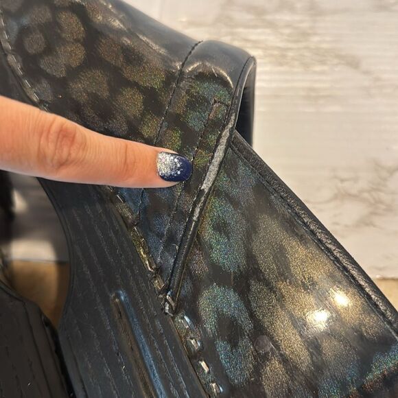 Dansko XP 2.0 Professional Patent Animal Print Slip On Clogs size 10.5 41 - Picture 13 of 13